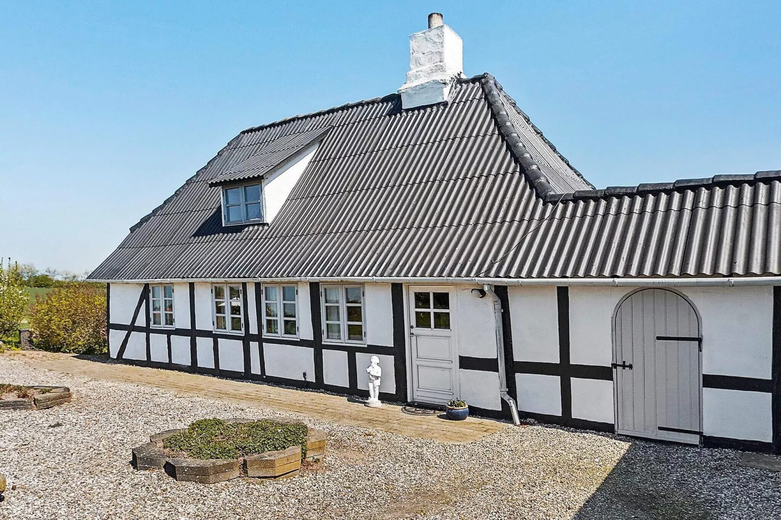 4 person holiday home in Tranekær-Outdoor