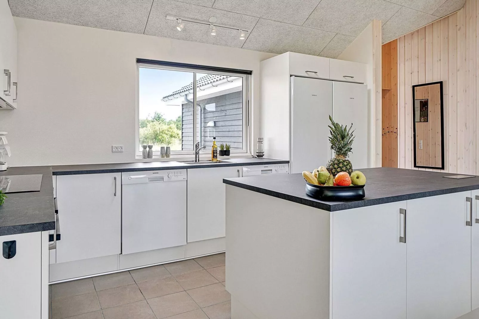 18 person holiday home in Grenaa-Indoor