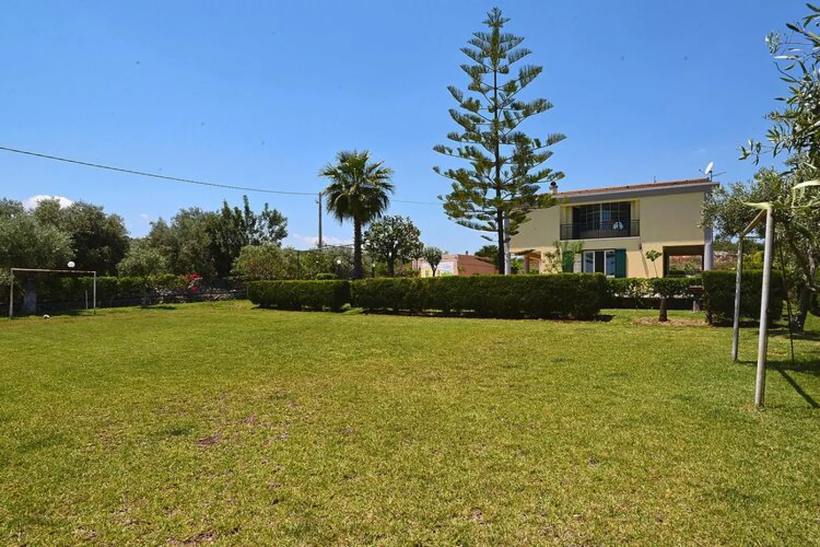 Holiday home Floridia-Villa Paola mit Privatpool-Gärten Sommer