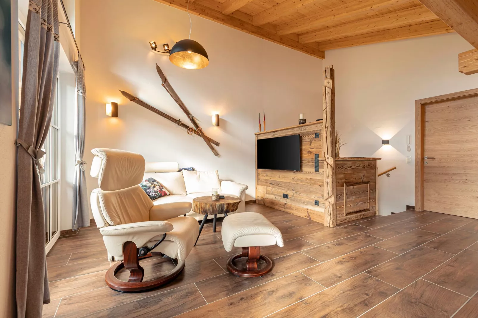 Tauernlodges Uttendorf 1A-Living room