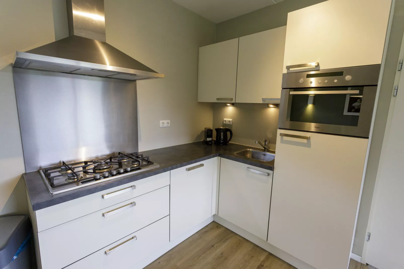 Resort Eifeler Tor 9-Kitchen