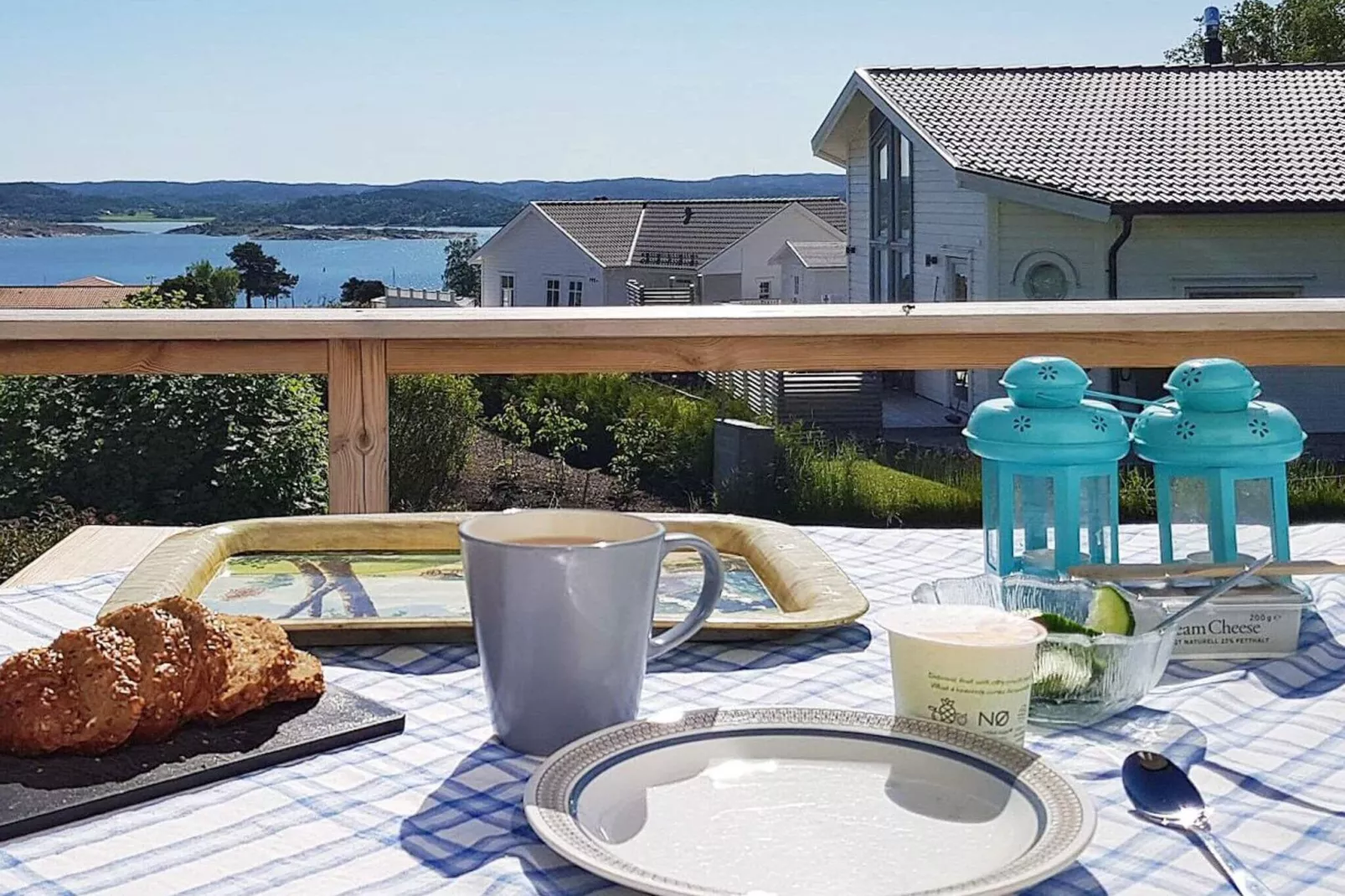 6 person holiday home in Höviksnäs-By Traum-Water view