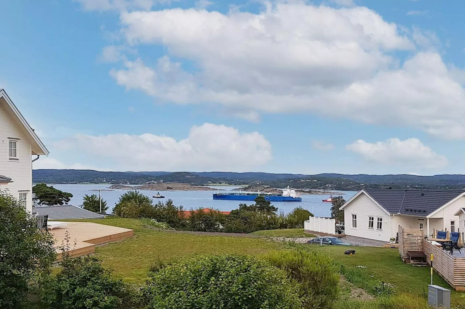 6 person holiday home in Höviksnäs-By Traum-Water view