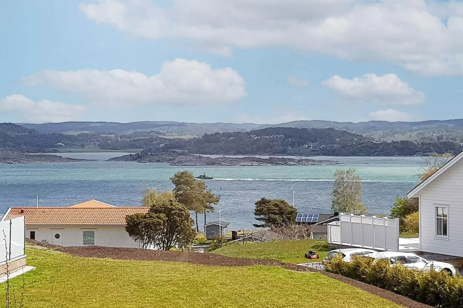 6 person holiday home in Höviksnäs-By Traum-Water view