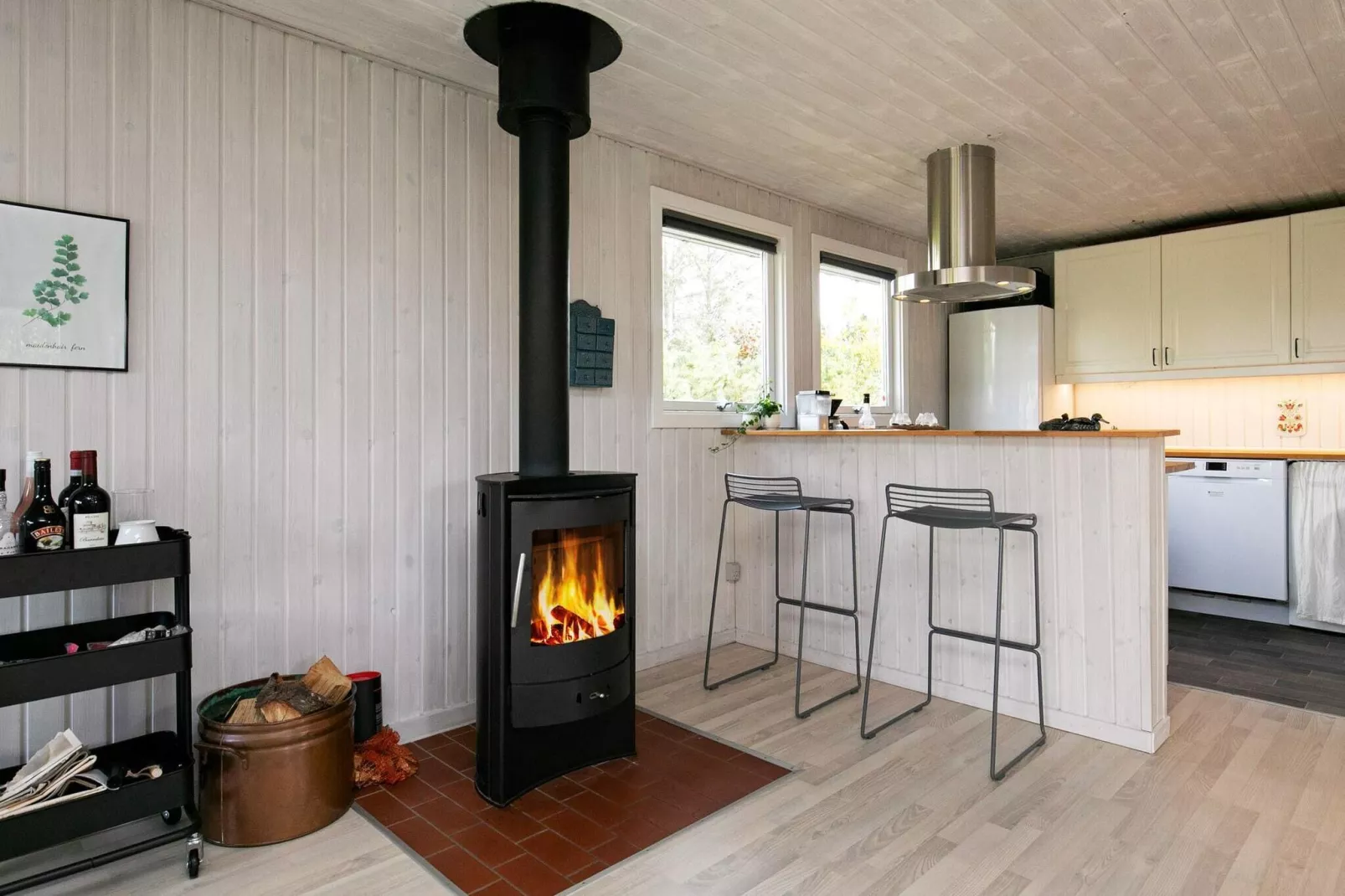 Bright Cottage by the Lagoon-By Traum-Indoor