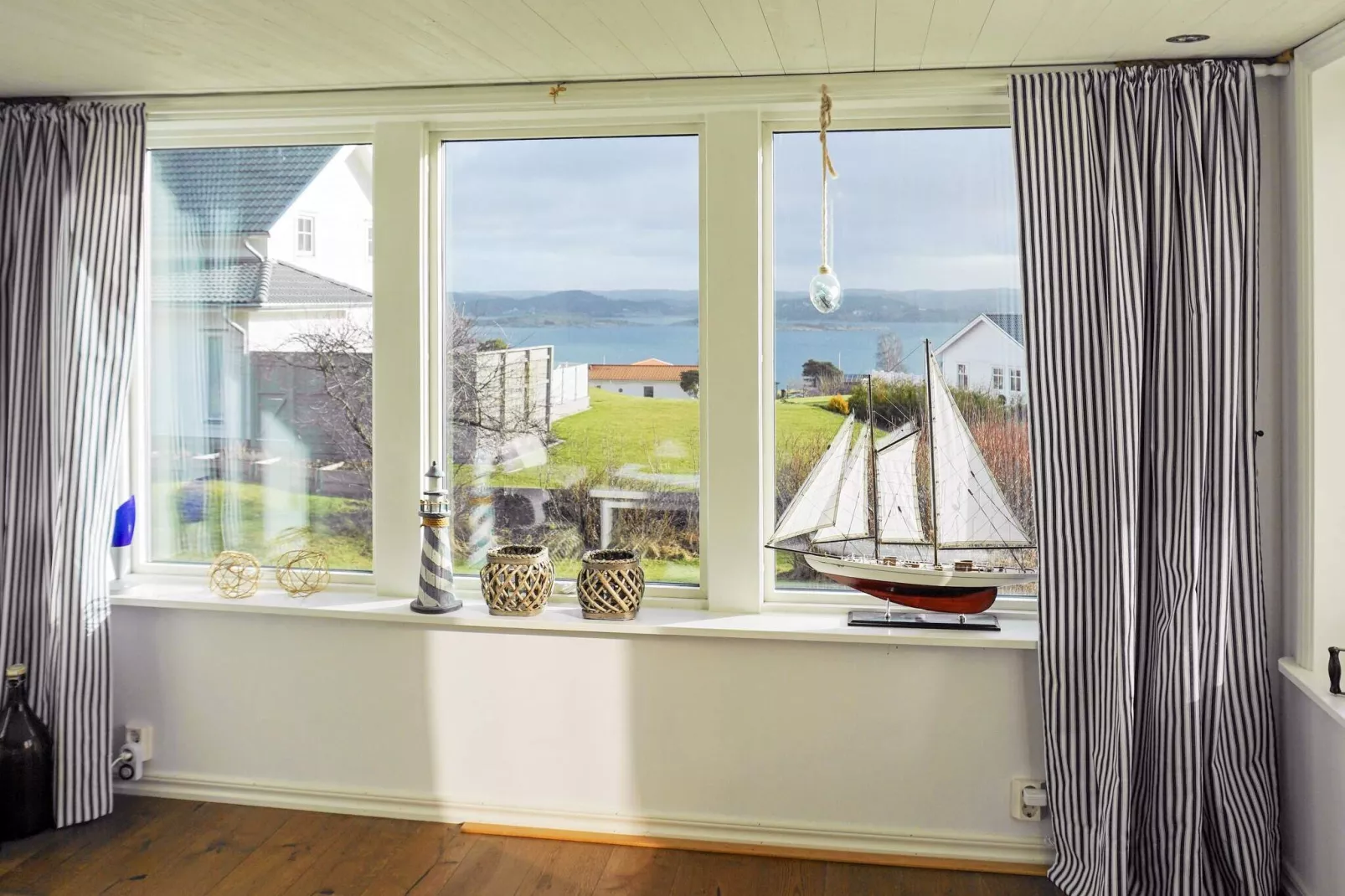 6 person holiday home in Höviksnäs-By Traum-Indoor