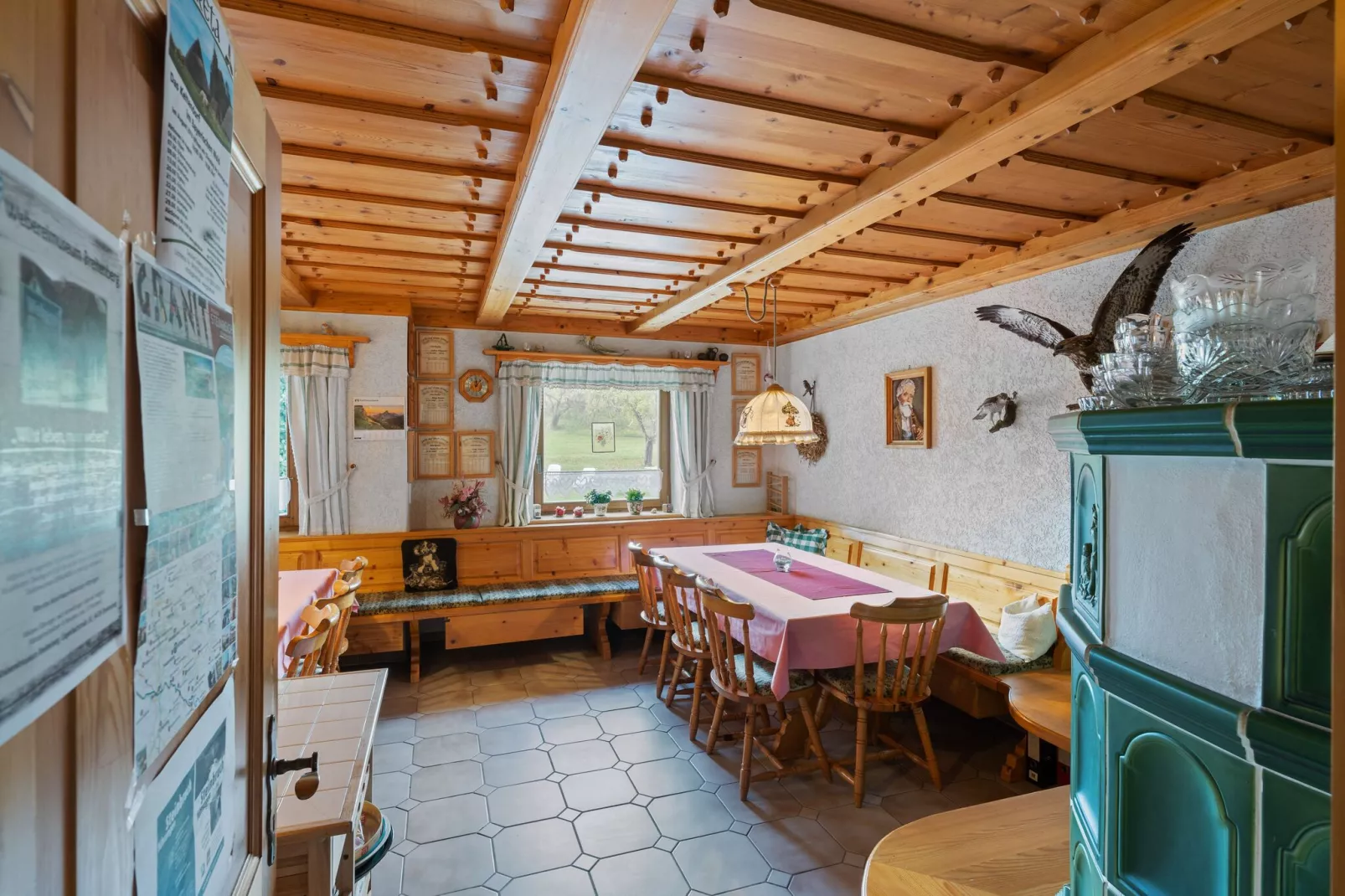 Gästehaus Kandlbinder-Dining room