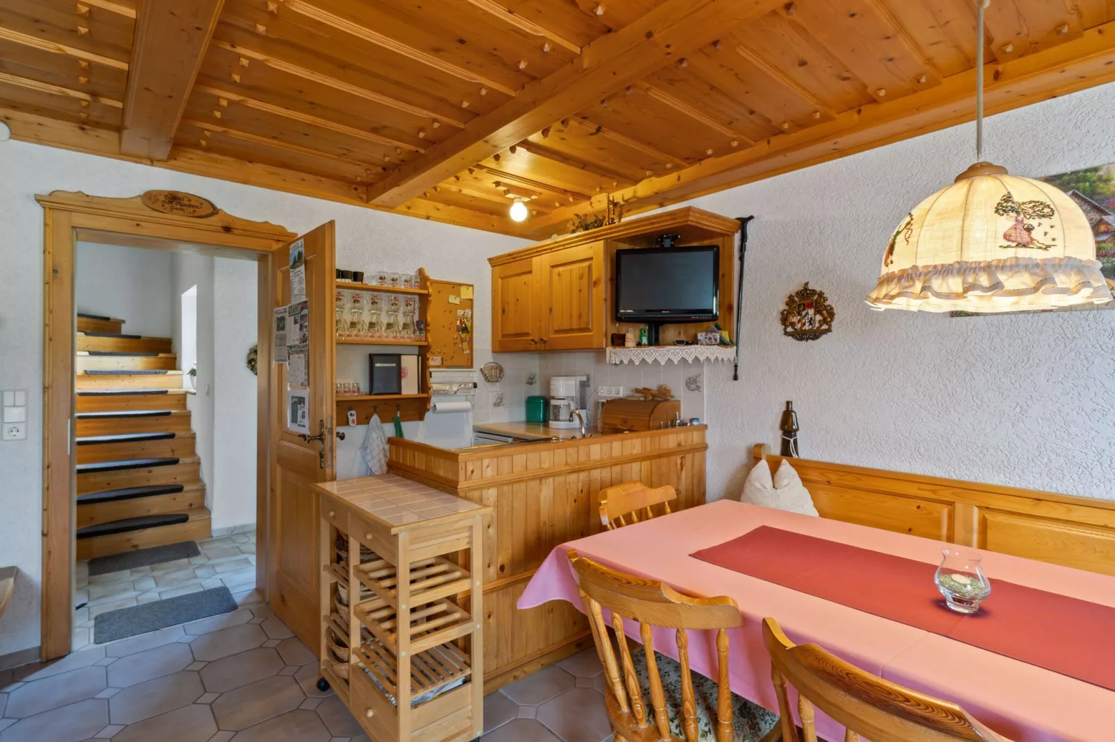 Gästehaus Kandlbinder-Kitchen