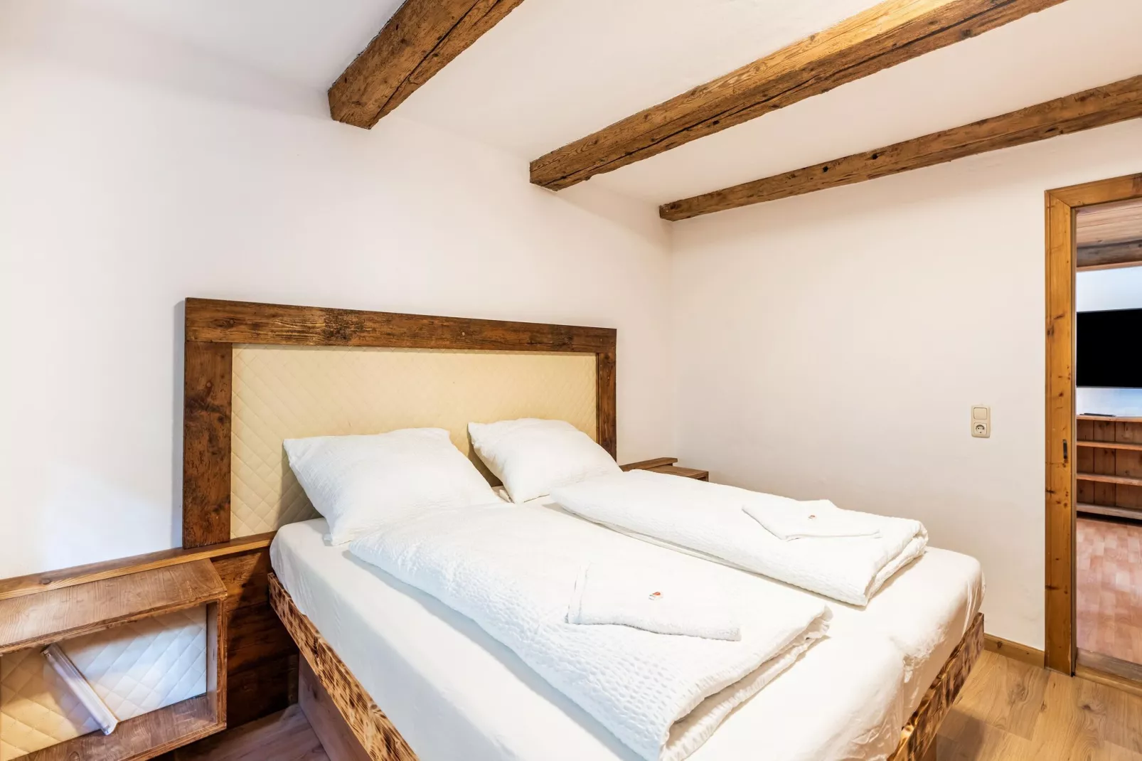 Grosszügiges Charmantes Apartment im Familiendorf - Uttendorf-Bedroom