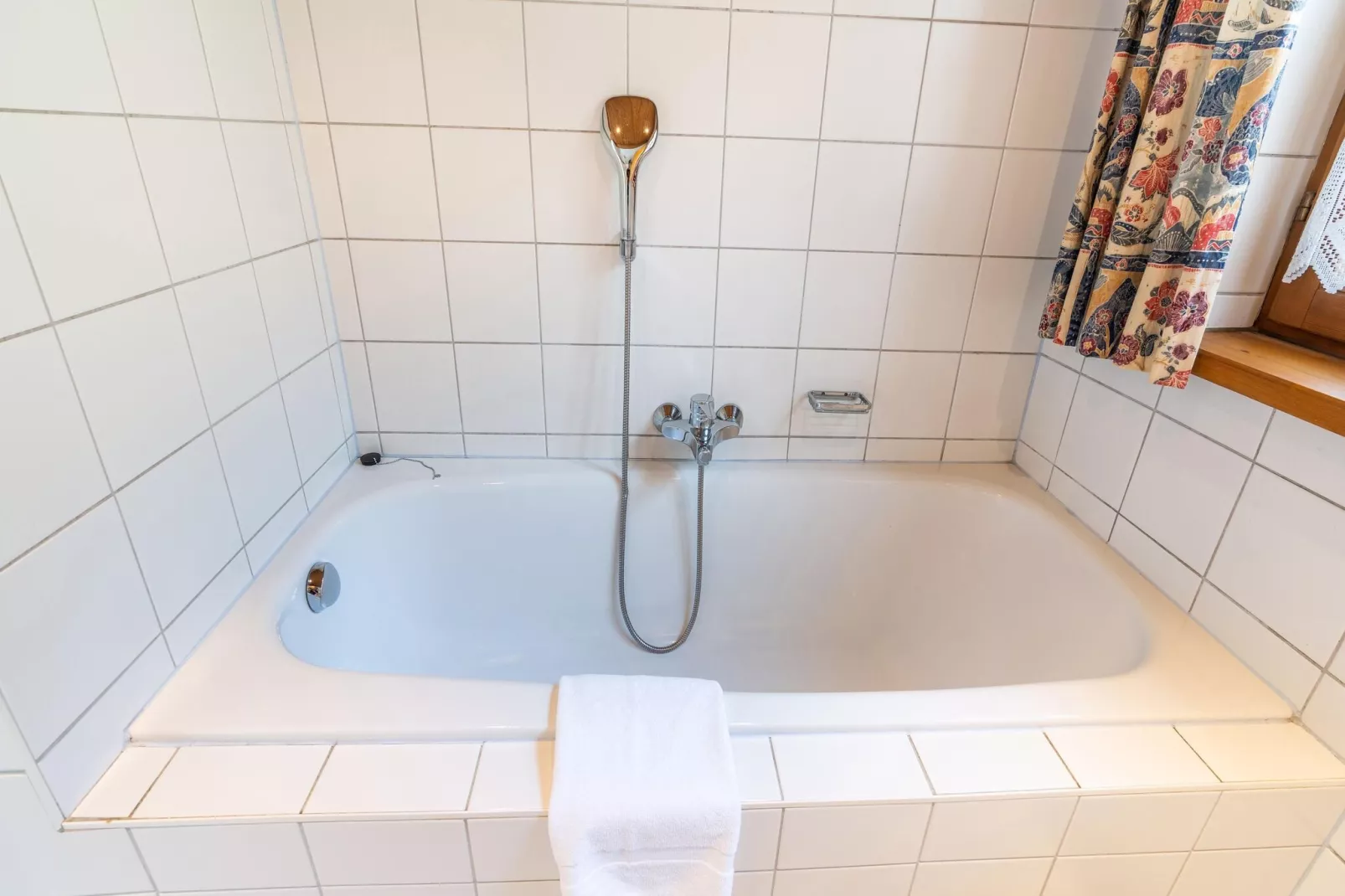 Grosszügiges Charmantes Apartment im Familiendorf - Uttendorf-Bathroom