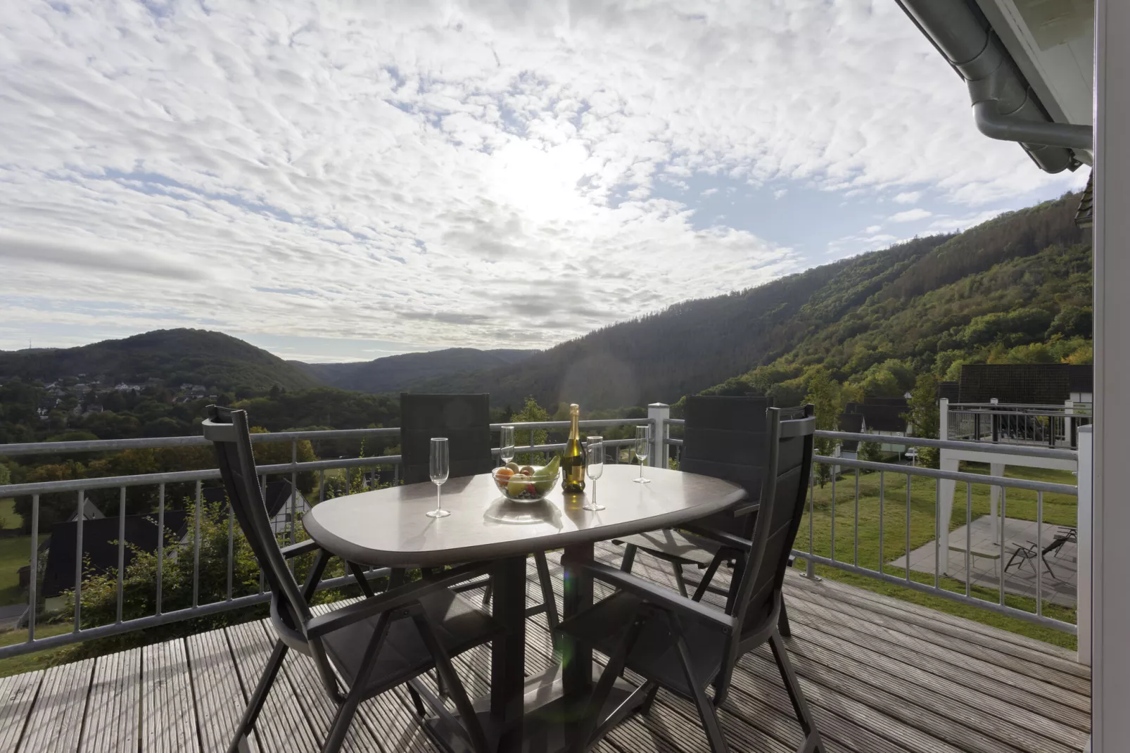 Resort Eifeler Tor 10-Terrassenbalkon