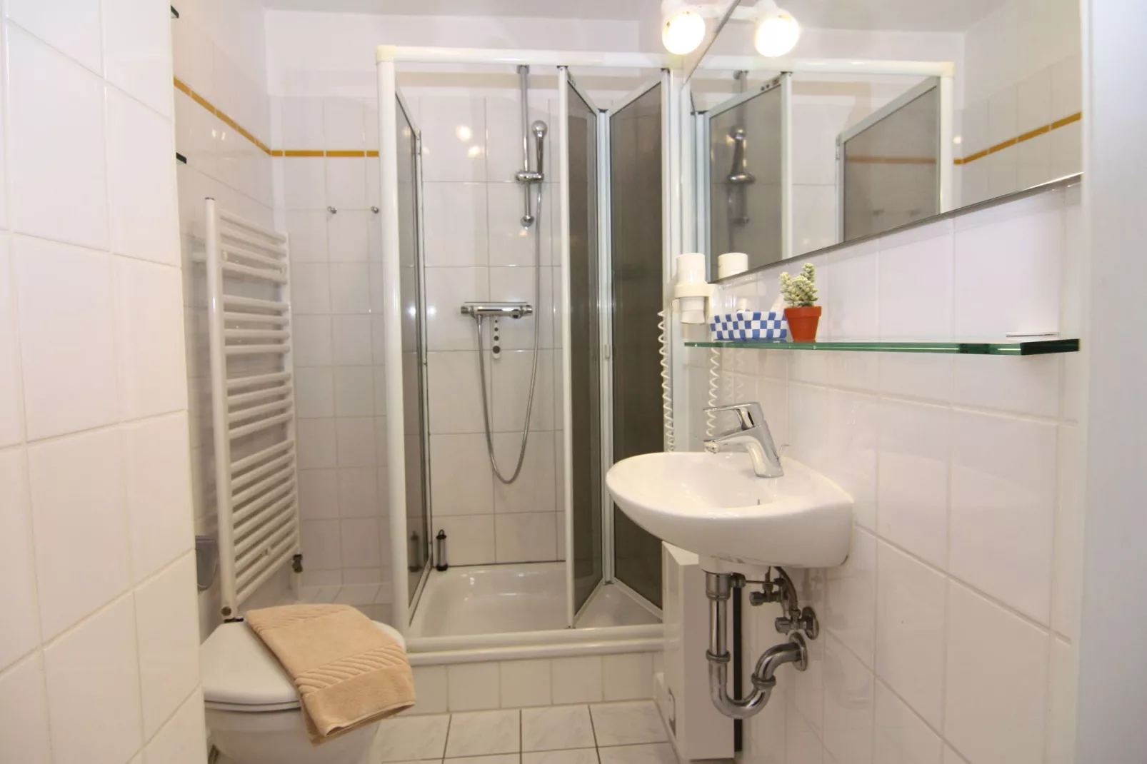 2-Raum App / 42 qm / Pinamar / 4 Pers-Bathroom