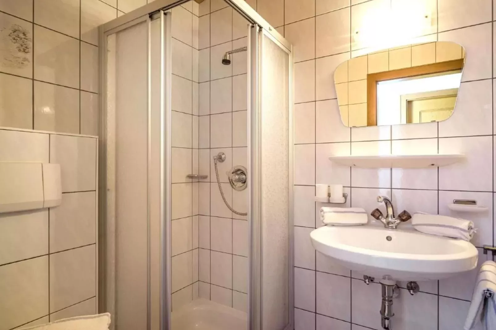 Apartment Zillertalblick-Badezimmer