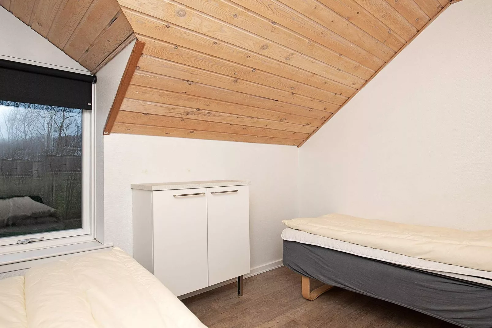 7 room,2 level,attached house-Indoor