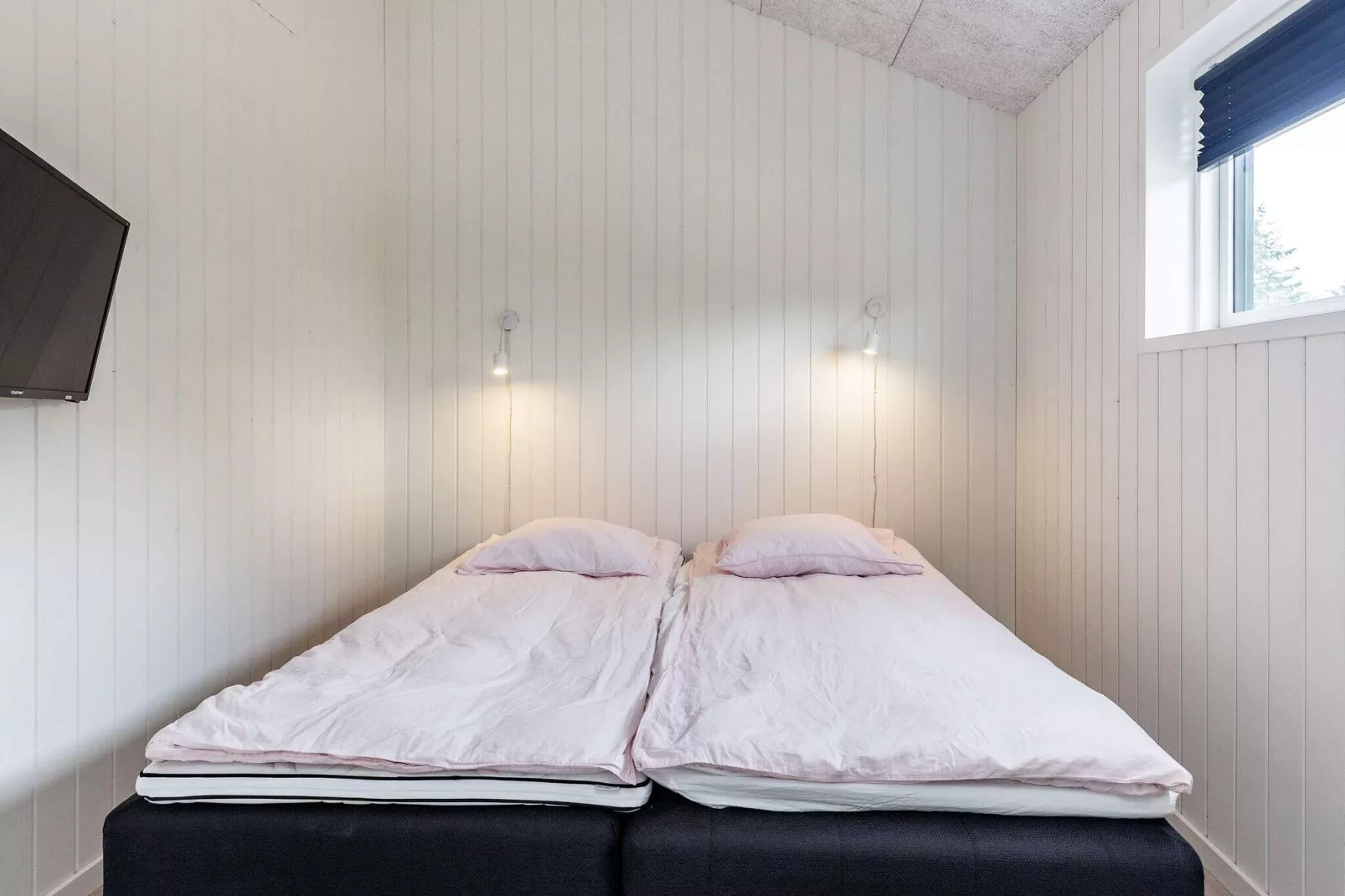 9 person holiday home in Ålbæk-Indoor