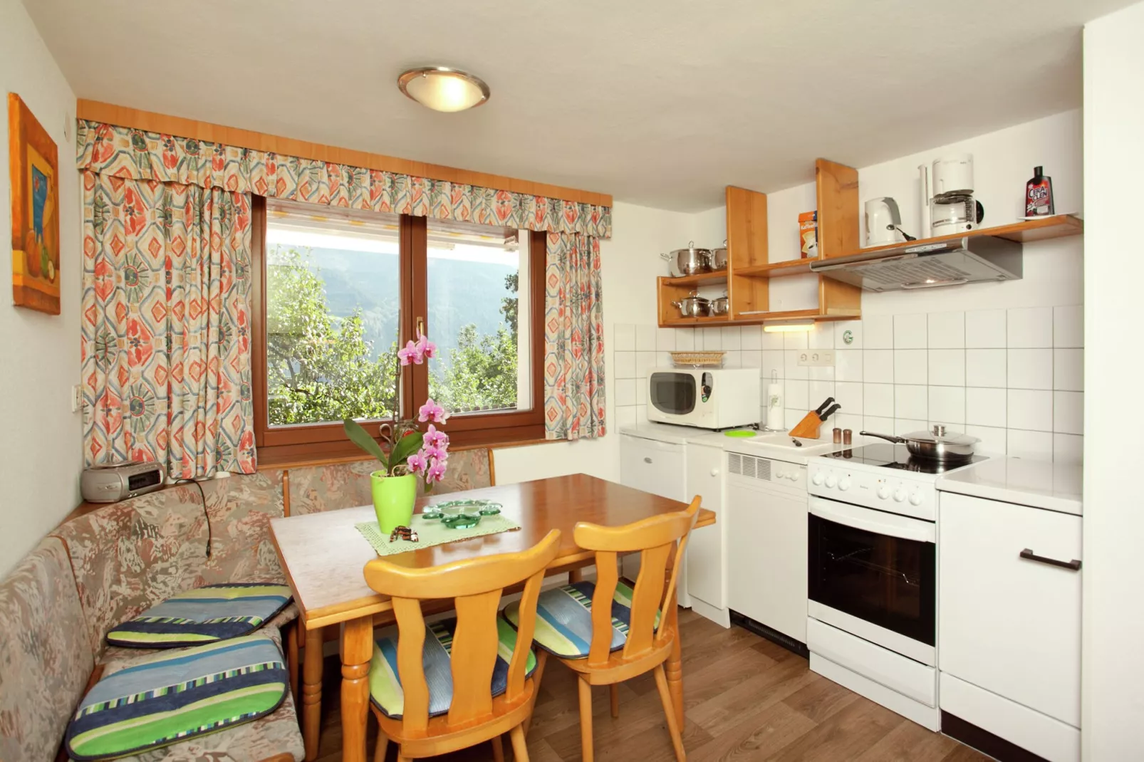 Kapeller-Dining room