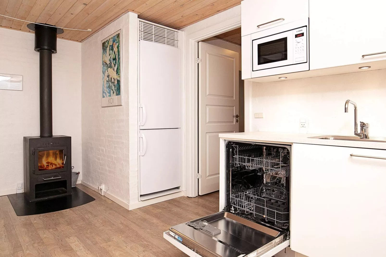 7 room,2 level,attached house-Indoor