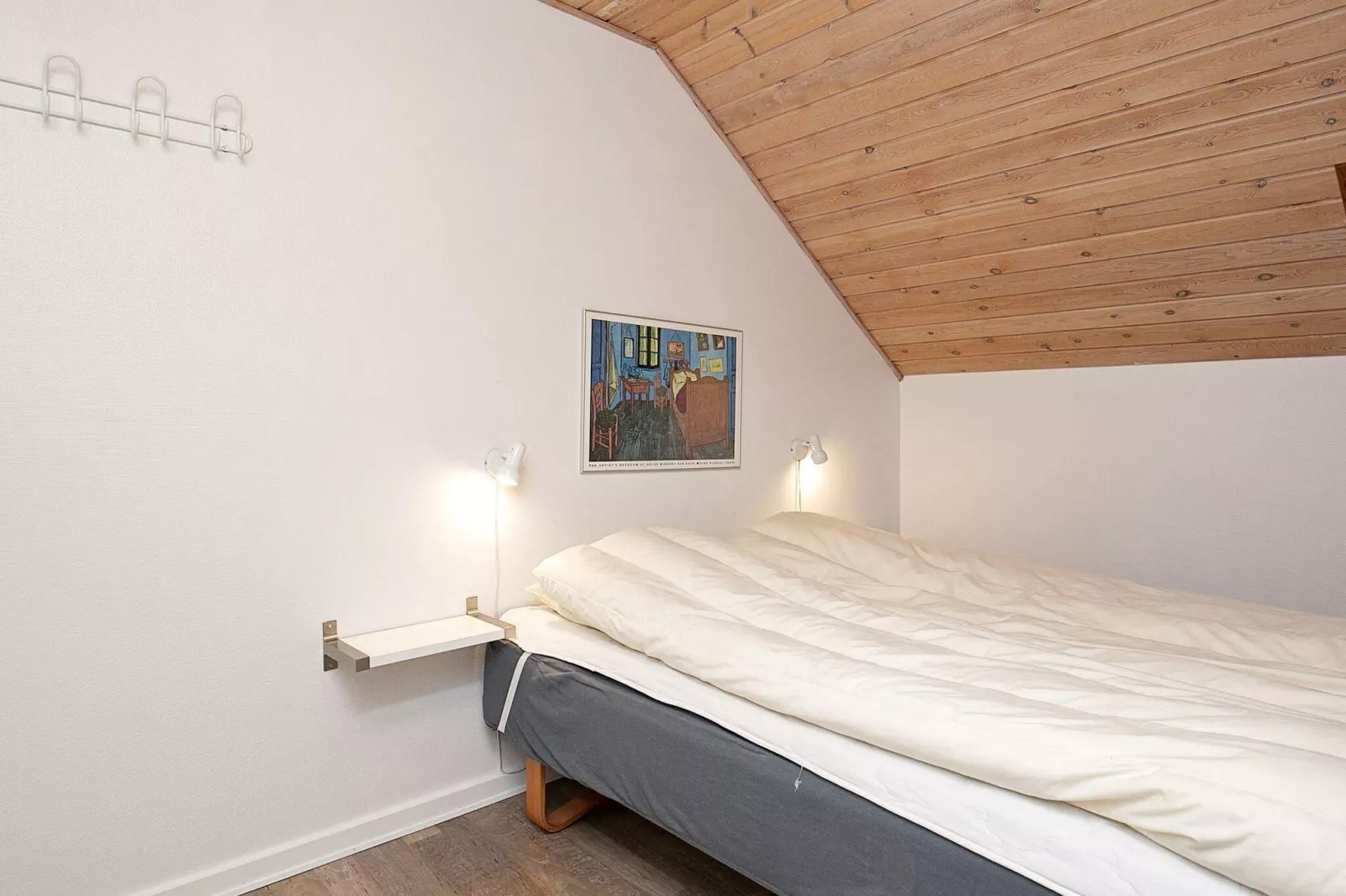 7 room,2 level,attached house-Indoor