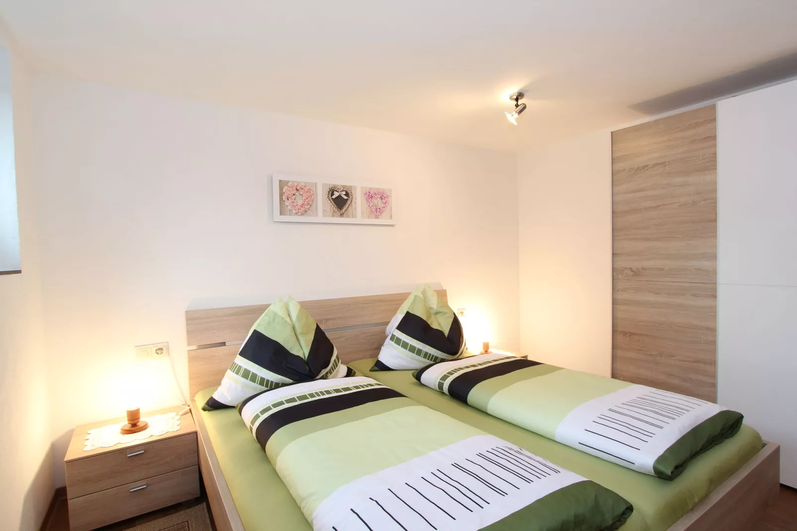 Kapeller-Bedroom