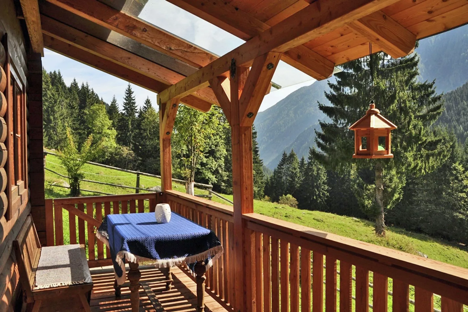Almhütte im Walde-Terrace balcony