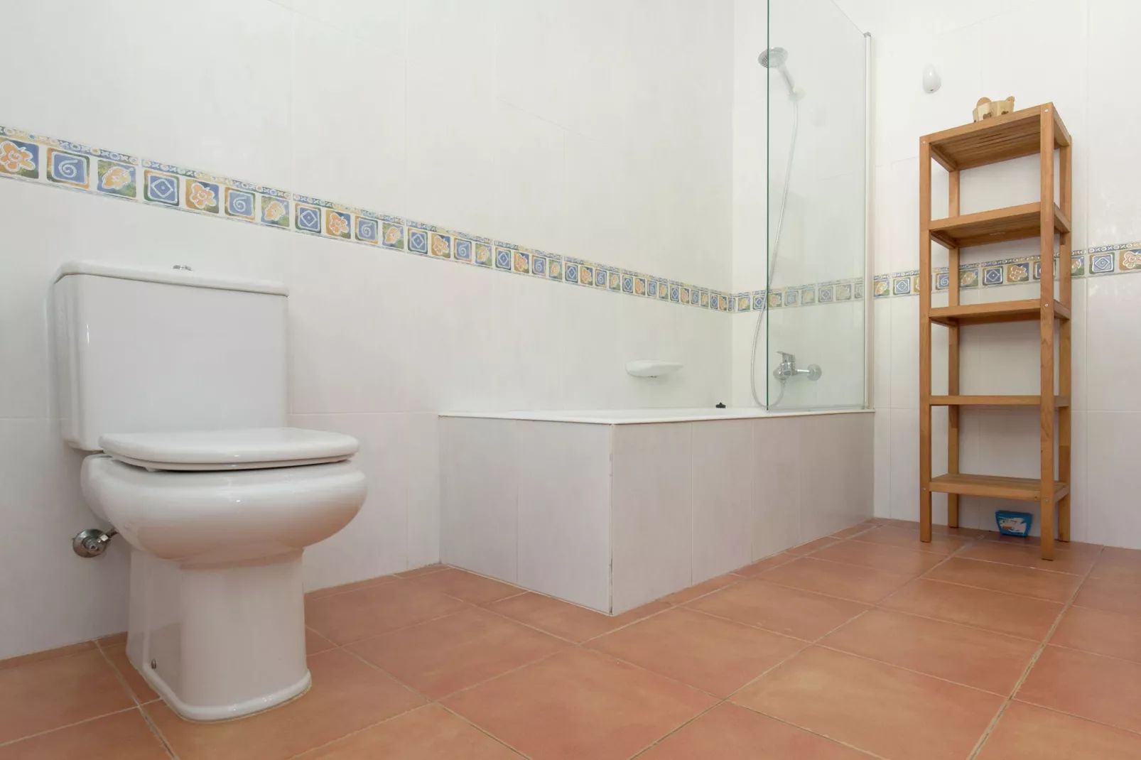Villa Junique-Bathroom