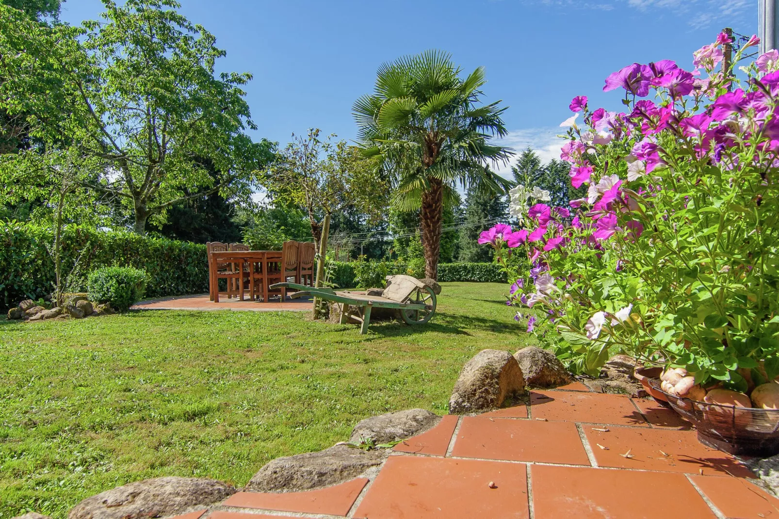 Montizon-Gardens summer
