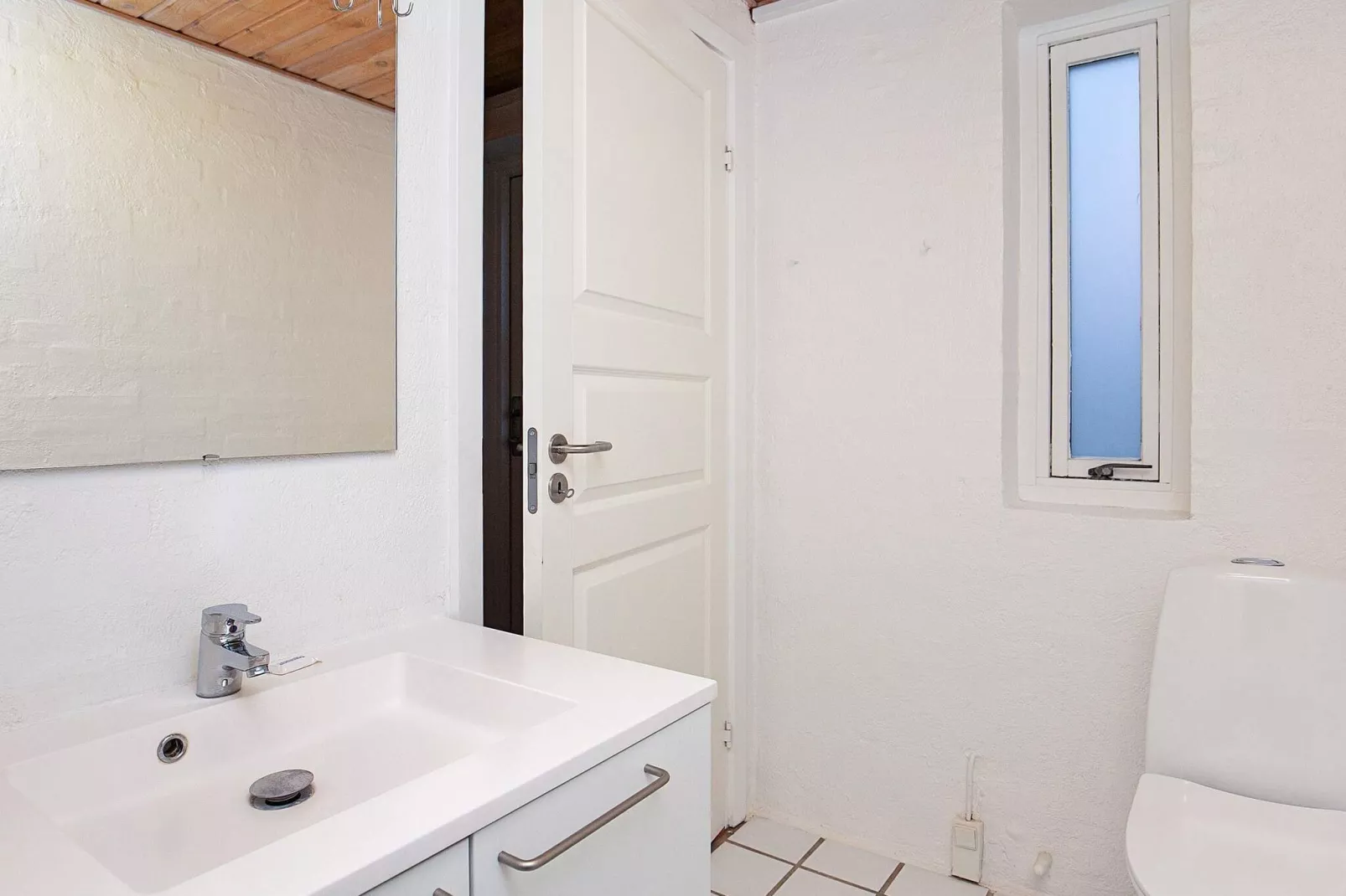 7 room,2 level,attached house-Indoor