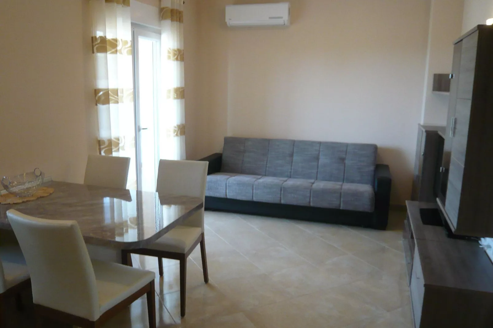 Apartment Jasna in Zaton 60 qm Erdgeschoß groundfloor für 4 Pers-Living room