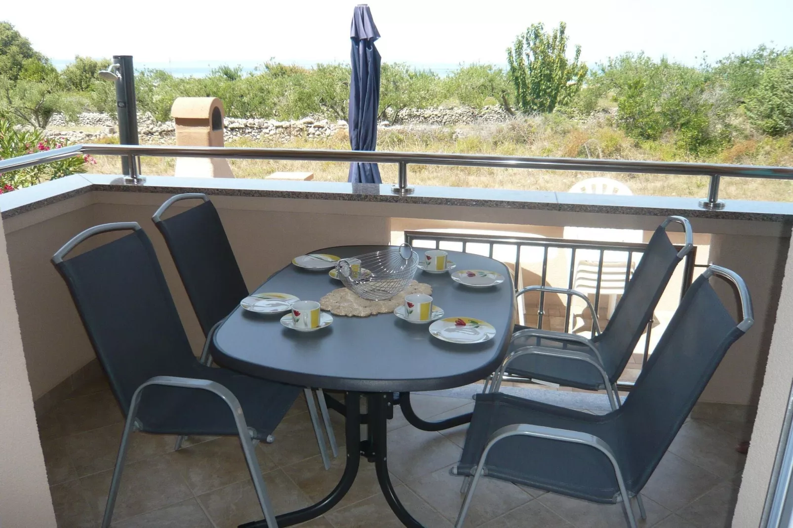Apartment Jasna in Zaton 60 qm Erdgeschoß groundfloor für 4 Pers-Terrace balcony