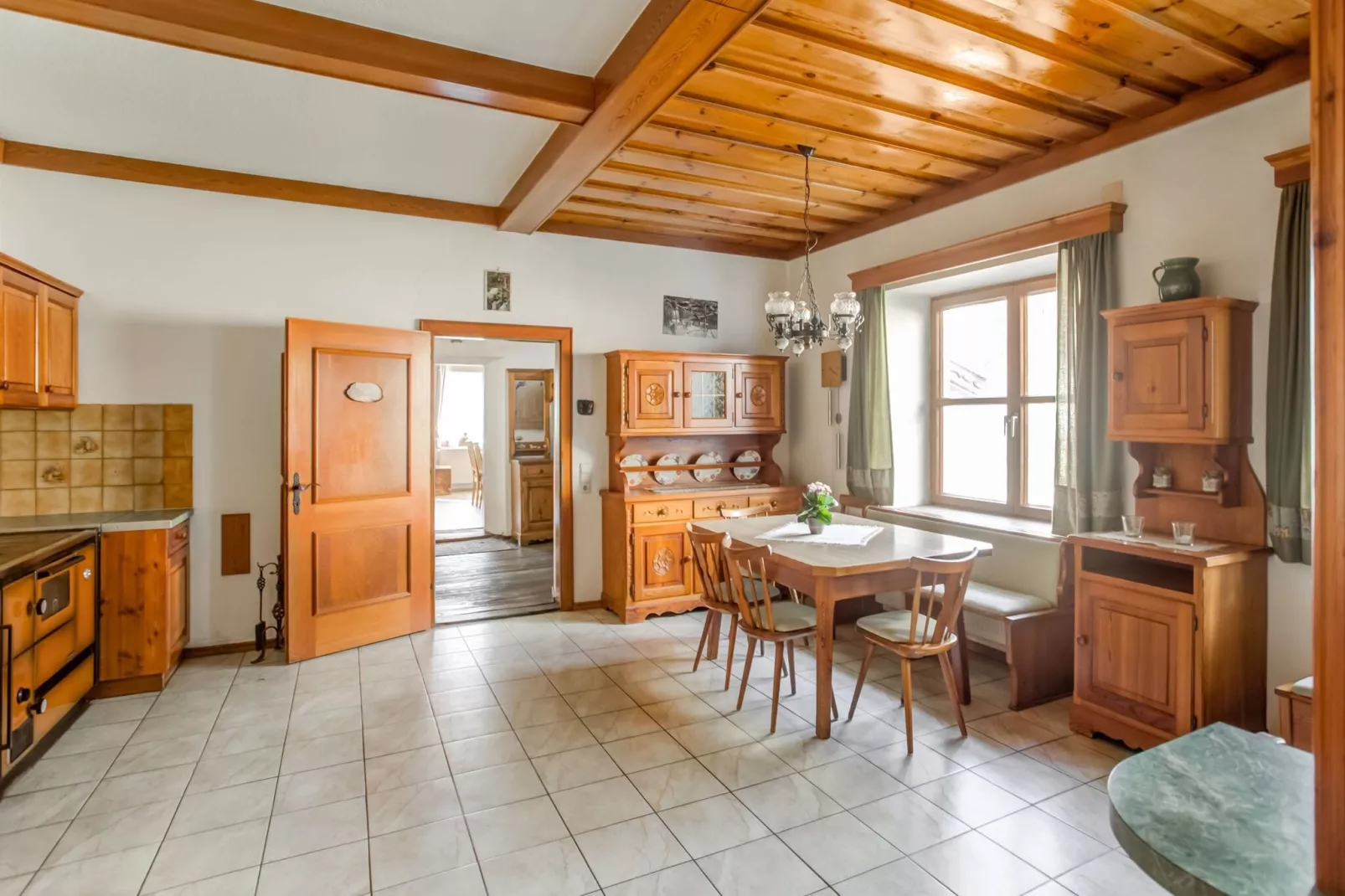Haus Gatternighof-Dining room