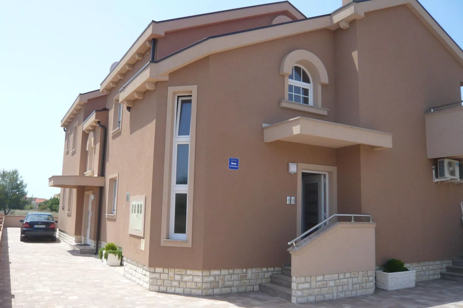 Apartment Jasna in Zaton 60 qm Erdgeschoß groundfloor für 4 Pers-Exterior summer