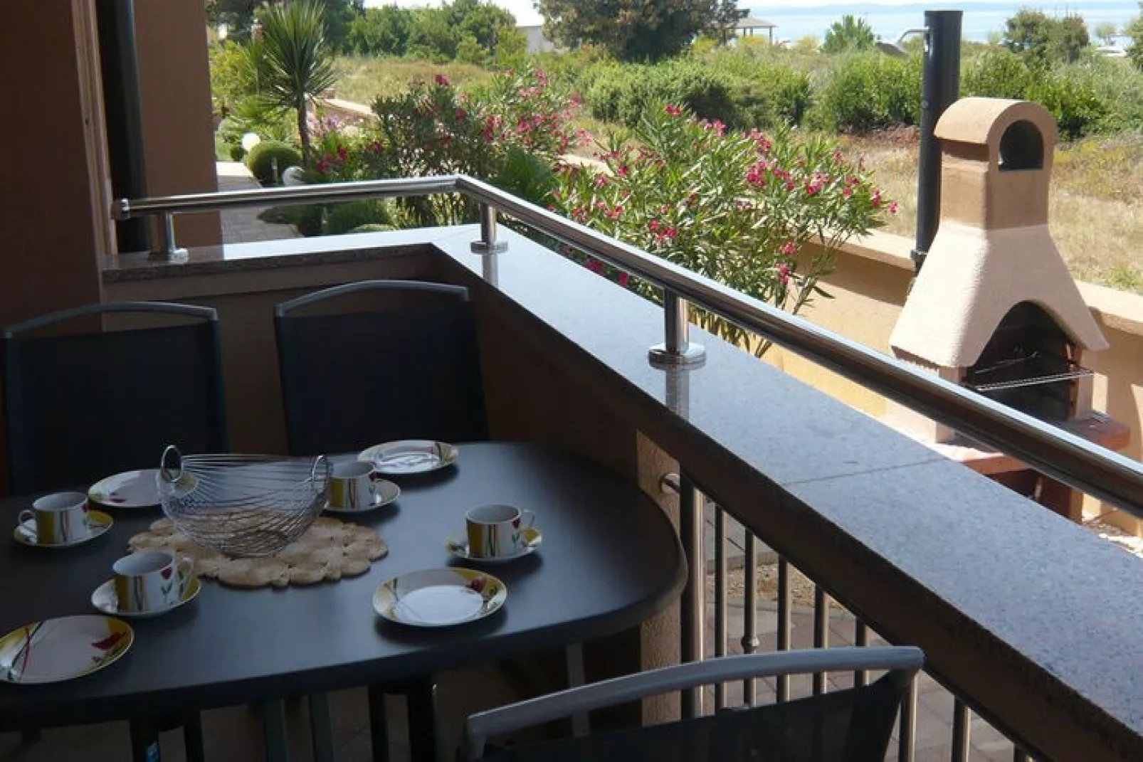 Apartment Jasna in Zaton 60 qm Erdgeschoß groundfloor für 4 Pers-Terrace balcony