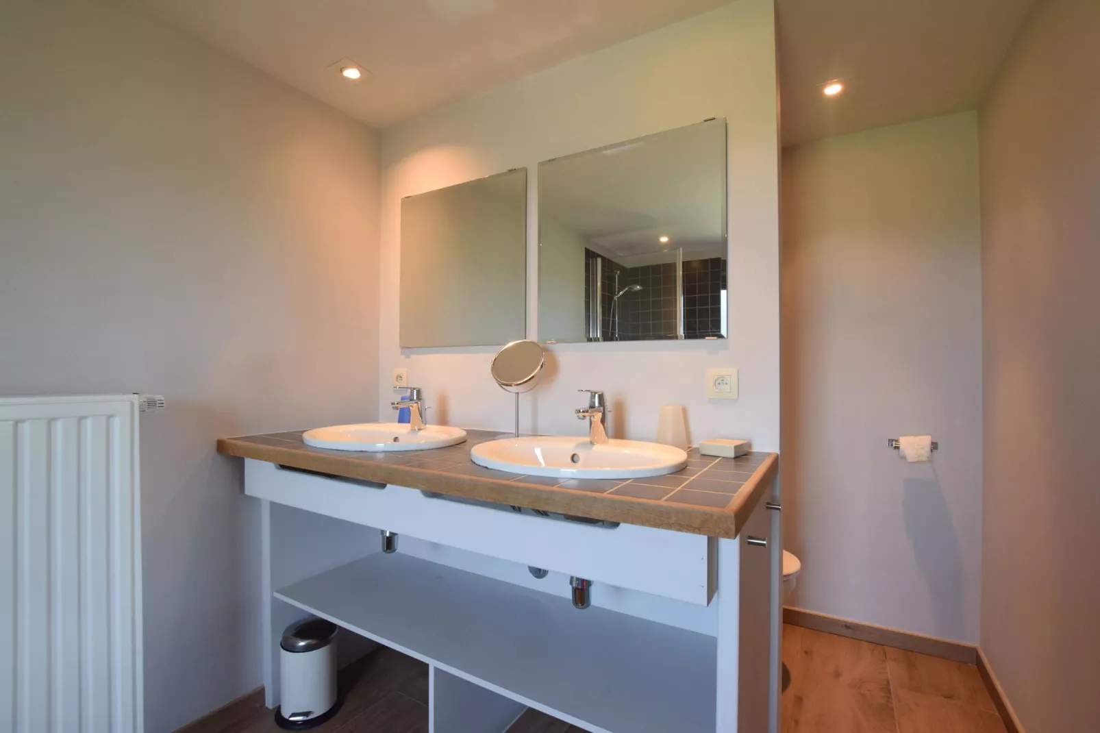 La Sapinière-Bathroom