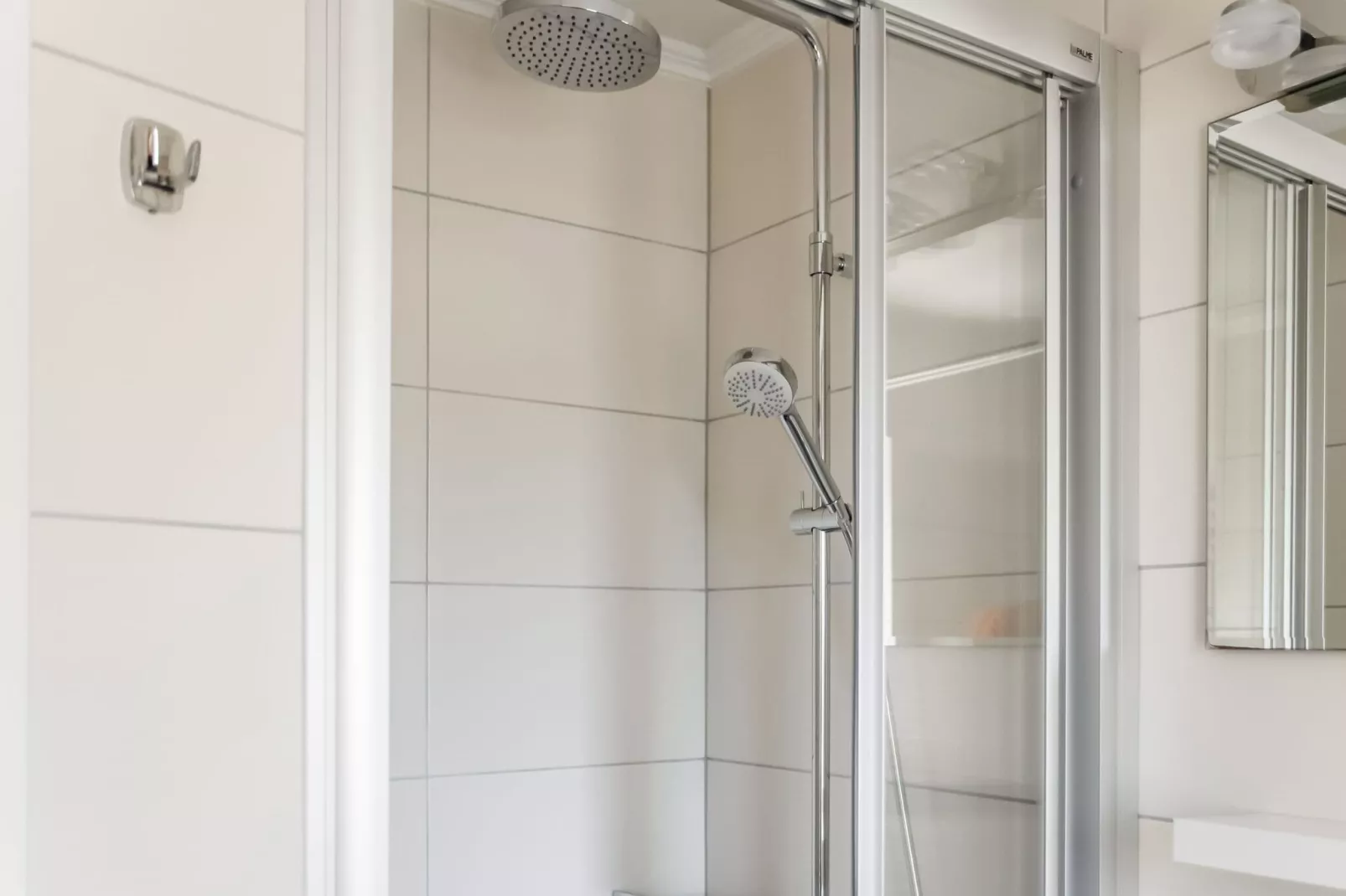 Haus Gatternighof-Bathroom