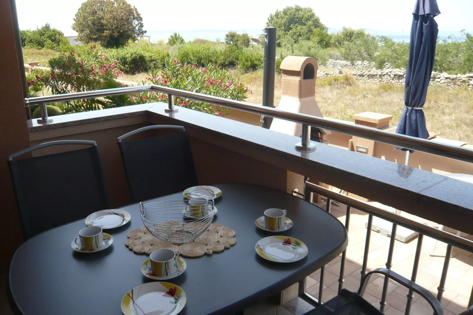 Apartment Jasna in Zaton 60 qm Erdgeschoß groundfloor für 4 Pers-Terrace balcony