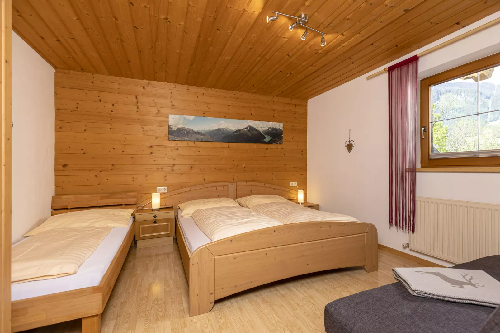 Apartment Bergblick-Bedroom