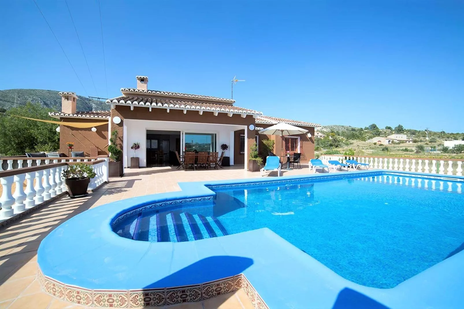 El Chalet de Lucía-Exterior summer