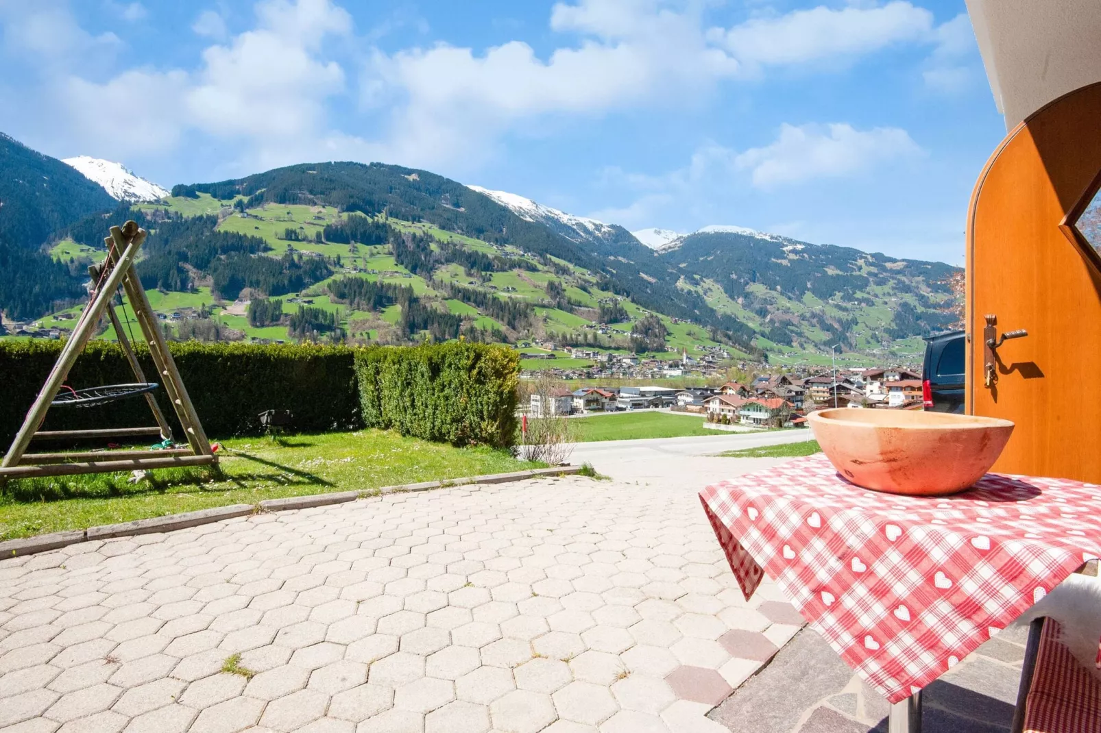 Apartment Bergblick-View summer