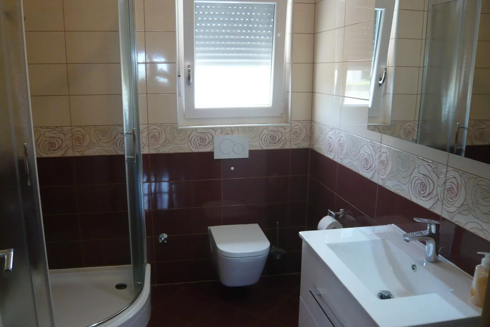 Apartment Jasna in Zaton 60 qm Obergeschoß 1st floor für 4 Pers-Bathroom