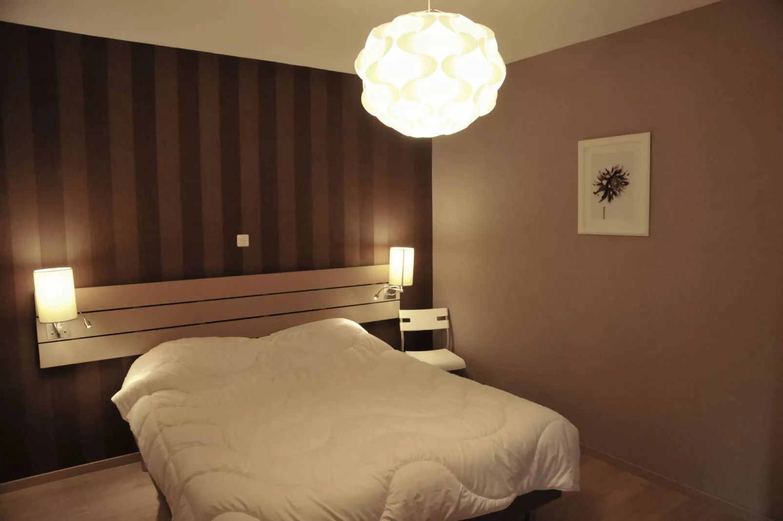 Chez Inès-Bedroom