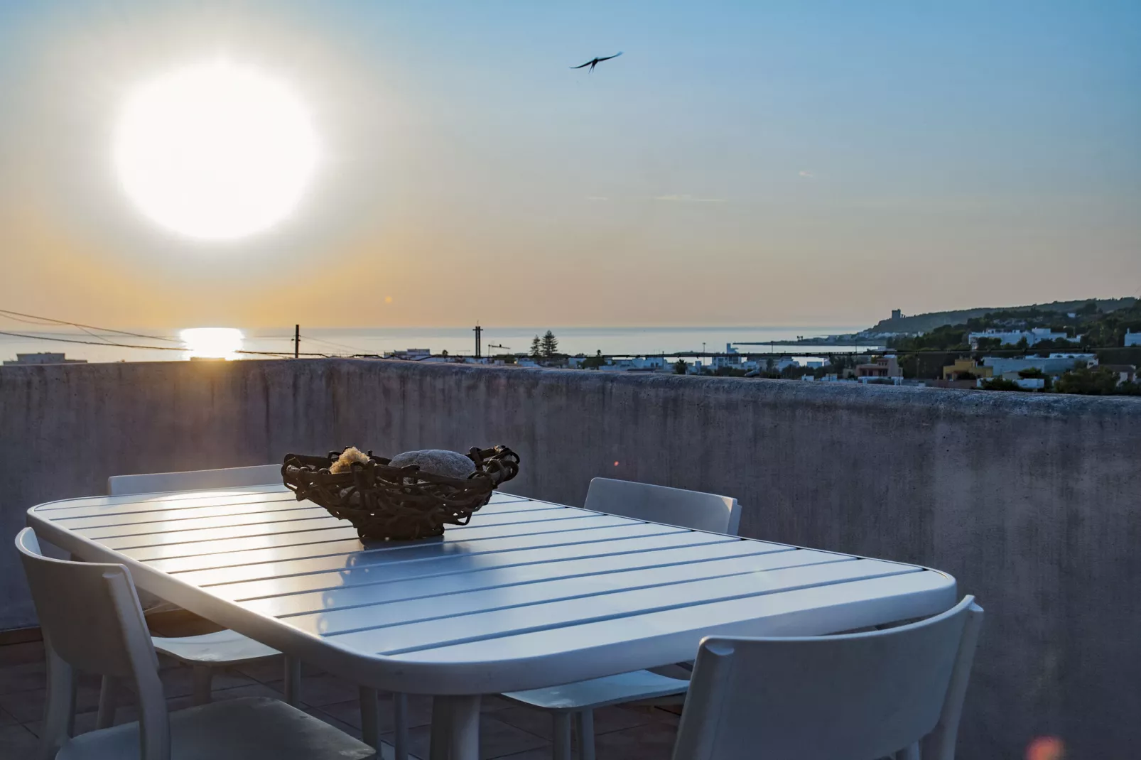 Quattro Colonne Uno con Piscina-Terrace balcony