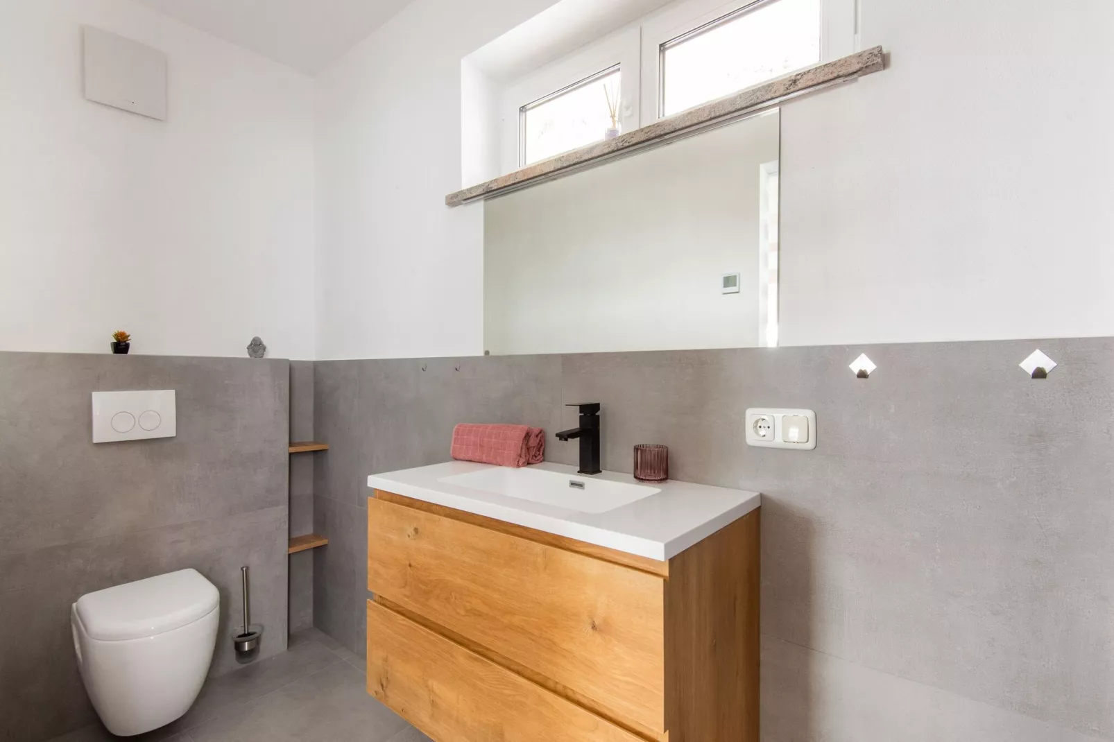 Holiday home near Kaprun Zell am See-Bathroom