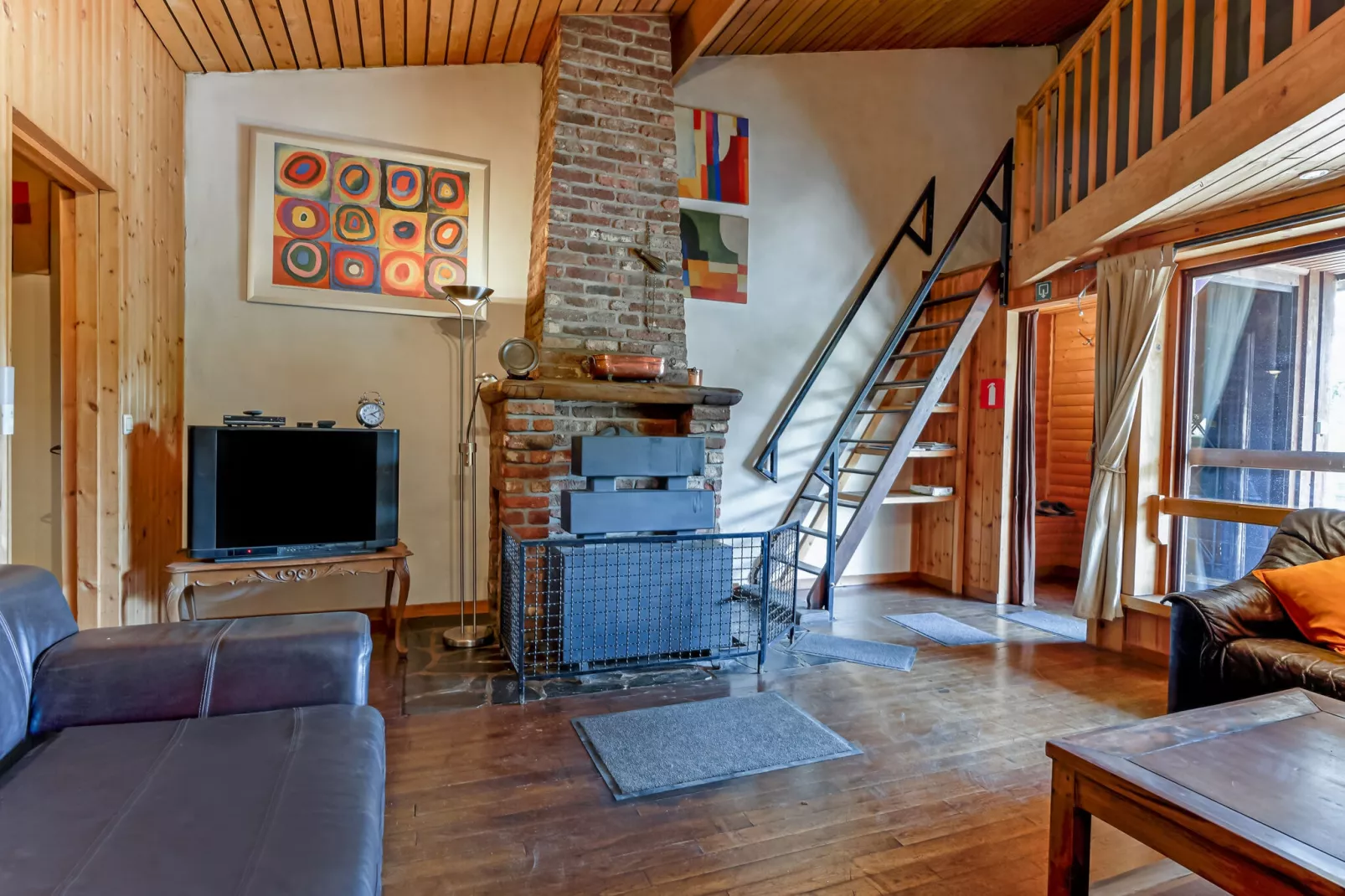 Les Bisons de l'Eden-Living room