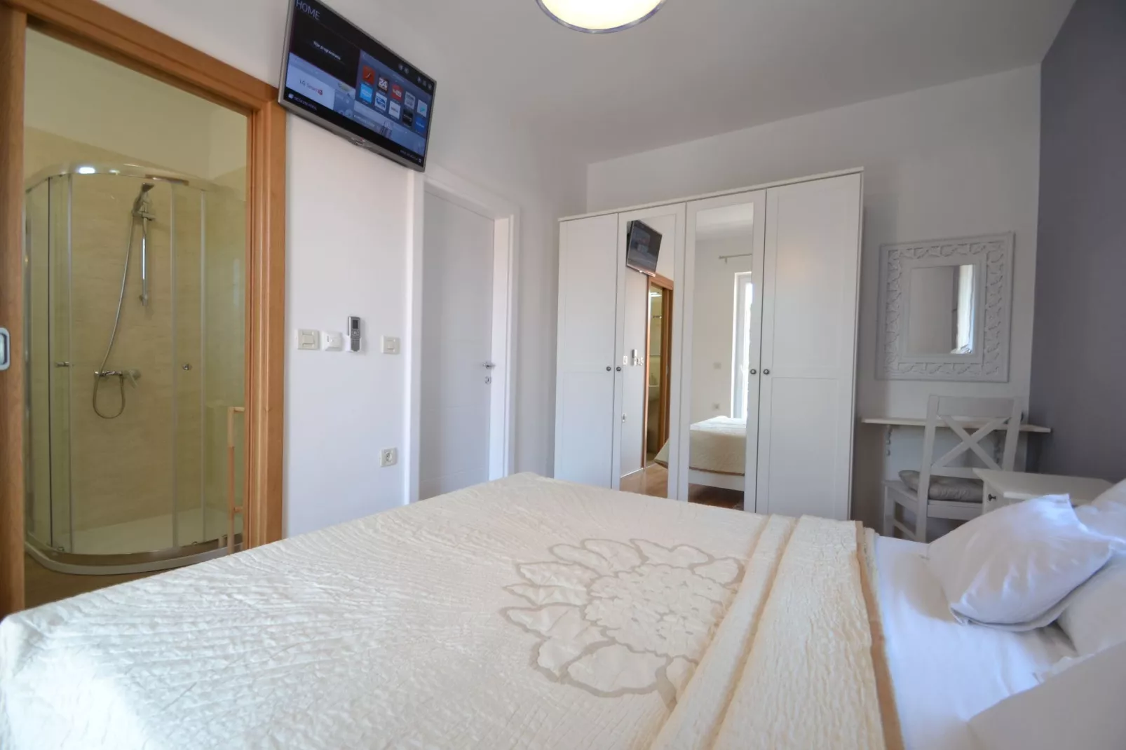 Villa Lukica-Bedroom
