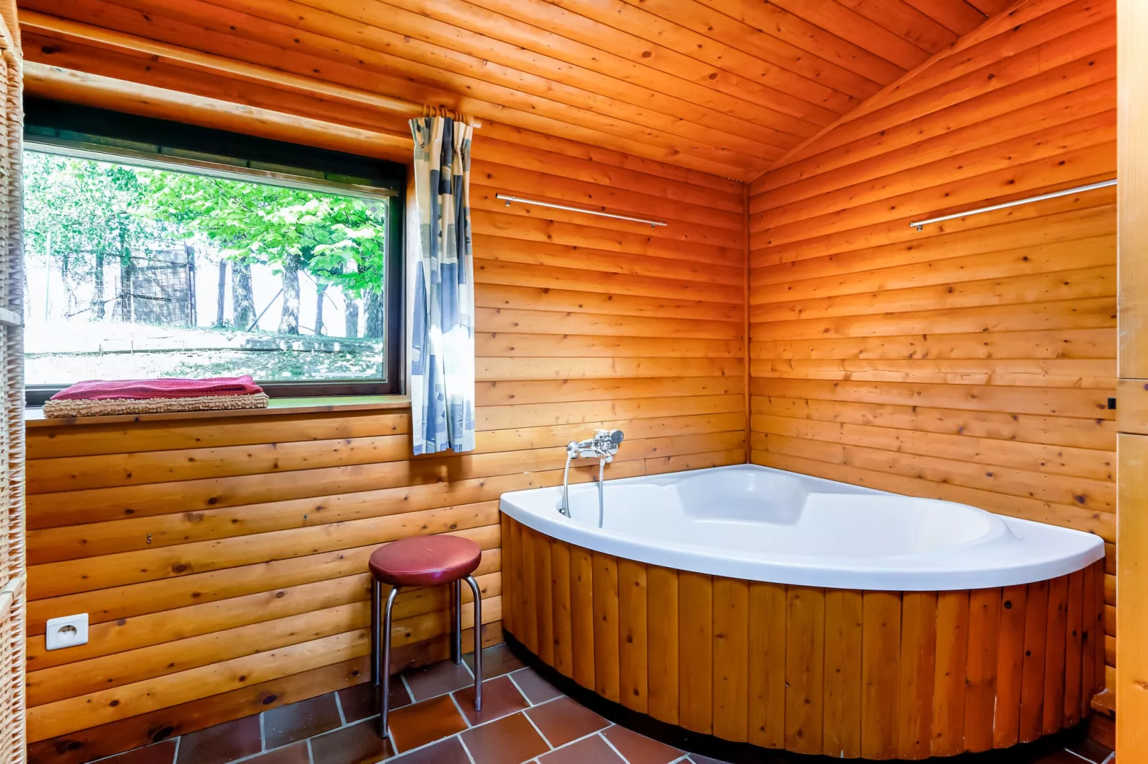 Les Bisons de l'Eden-Bathroom