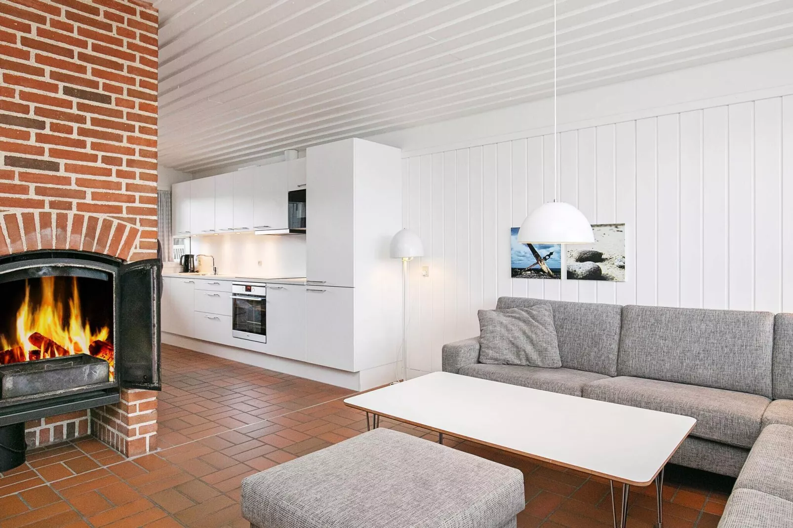 C-3 room,2 bathrooms,renovated-Indoor