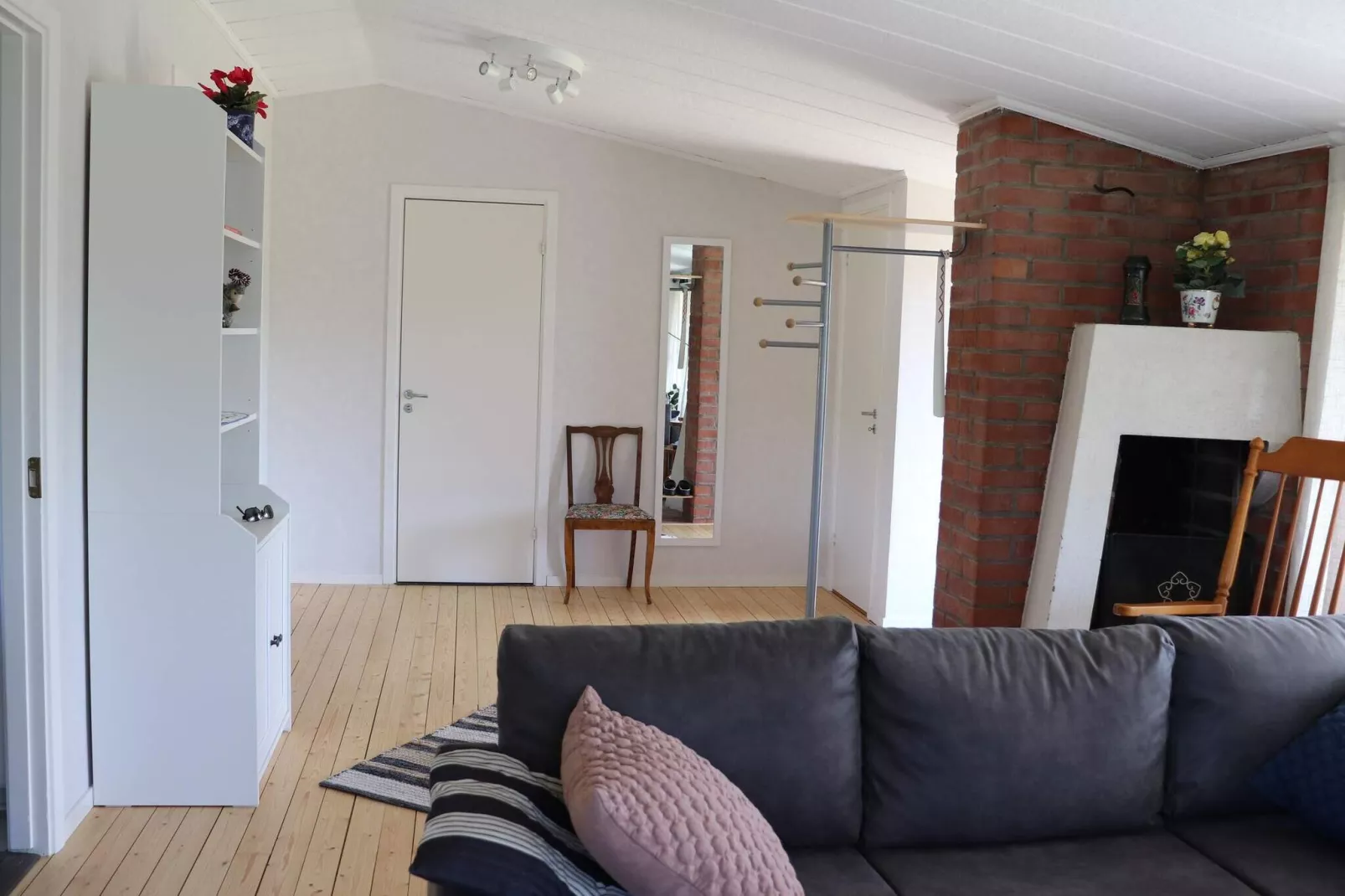 5 person holiday home in TRÄSLÖVSLÄGE-By Traum-Indoor