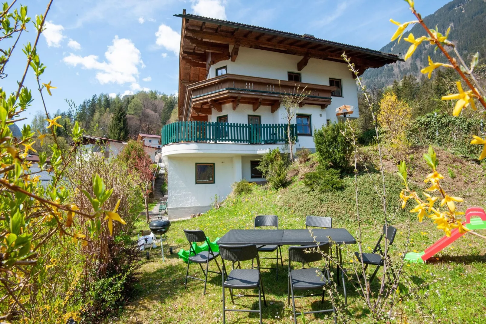 Schmalzl I-Exterior summer