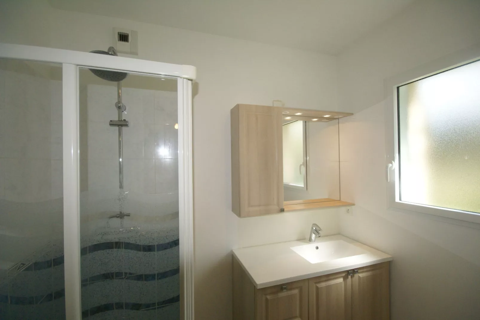 Maison de vacances A-Bathroom