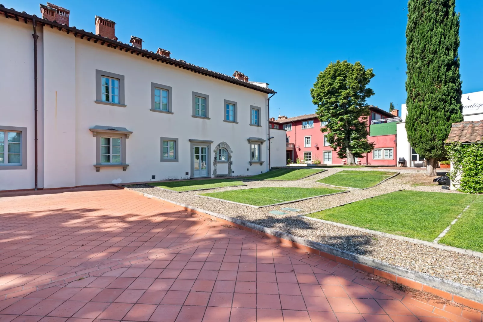 Relais Rignano 4-Gardens summer